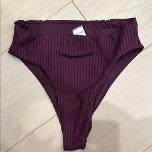 l*space Ribbed High-Cut Bikini Briefs in Plum